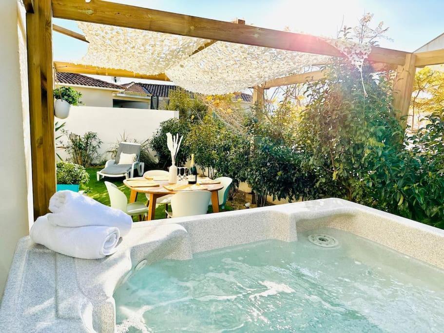 T2 « Boheme » Avec Spa… Calenzana Exterior foto