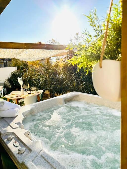 T2 « Boheme » Avec Spa… Calenzana Exterior foto